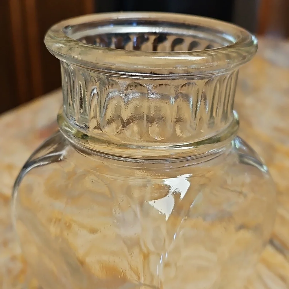 Vintage Clear Glass Decorative Flower Vase